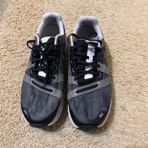 On Running Men's Black and Gray Athletic Shoes